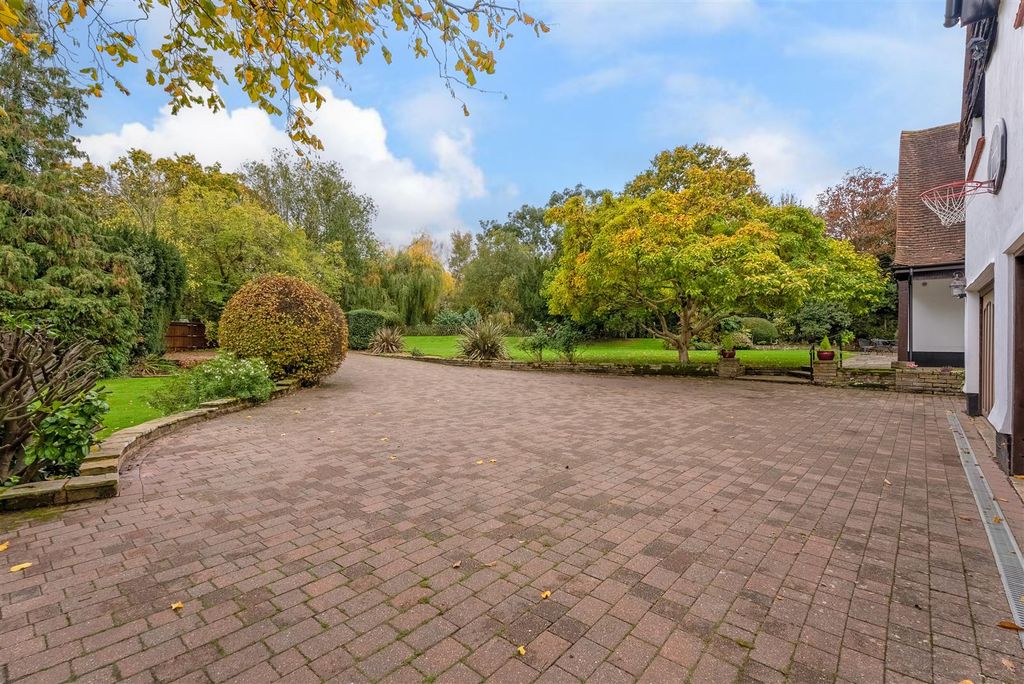 Additional image 28 of 5 bed detached house for saleOakwood Close, Chislehurst BR7