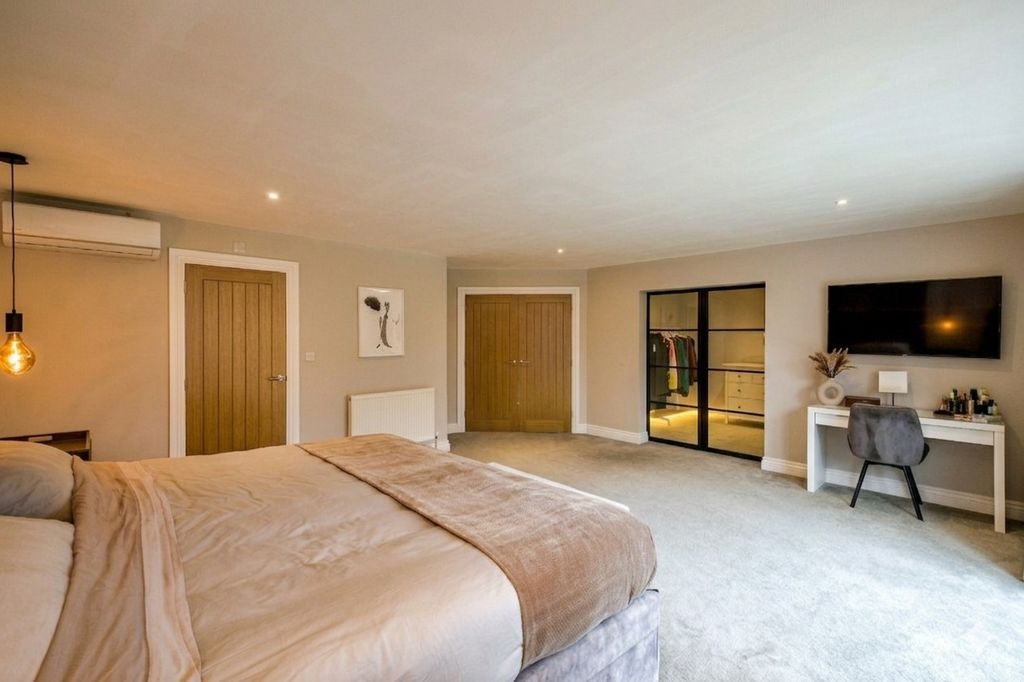 Additional image 9 of 5 bed detached house for saleSilver Wood, Pulborough RH20