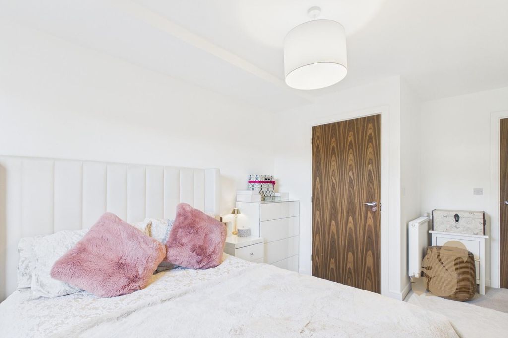 Additional image 8 of 2 bed flat for saleVictoria Road, Chelmsford CM1