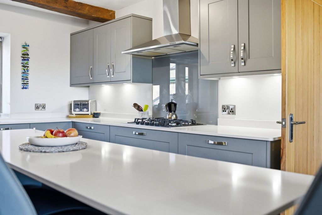 Additional image 14 of 4 bed barn conversion for saleGlen View Road, Burnley BB11