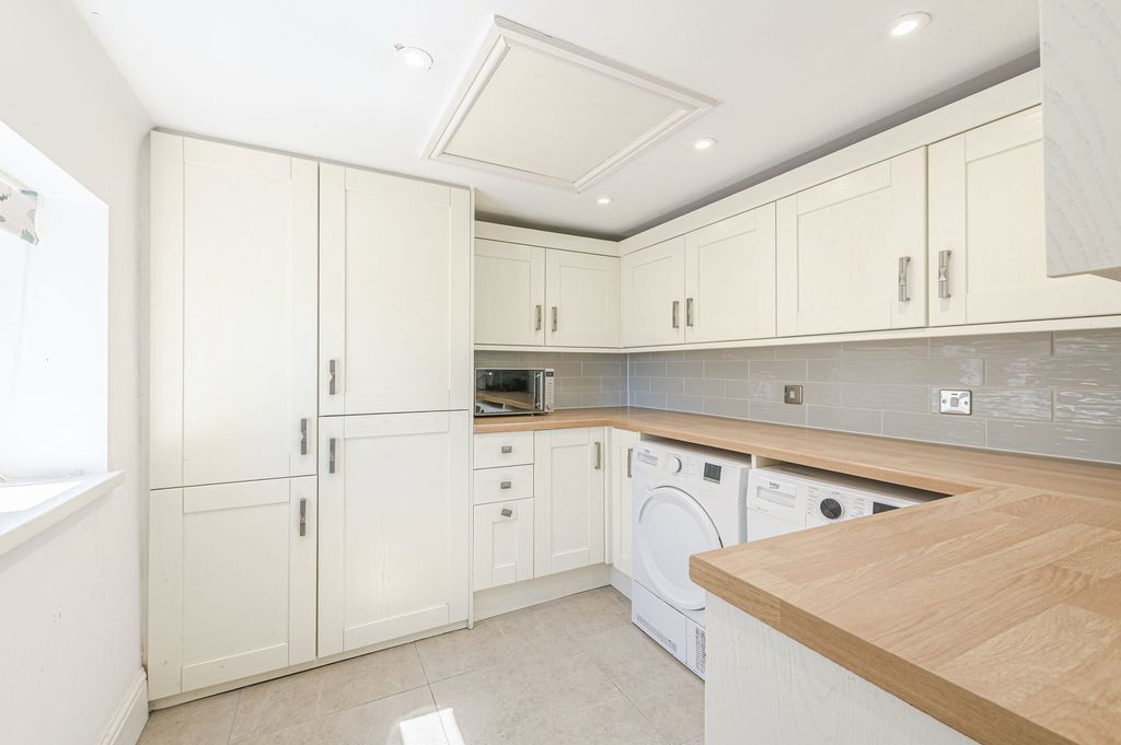 Additional image 13 of 4 bed detached house for saleLichfield Road, Edial, Burntwood WS7
