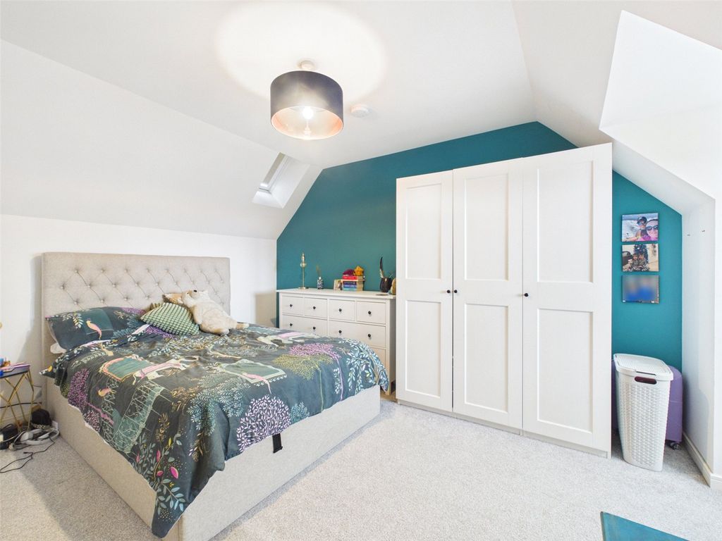 Additional image 12 of 4 bed detached house for saleEmperor Way, Chinnor, Oxfordshire OX39