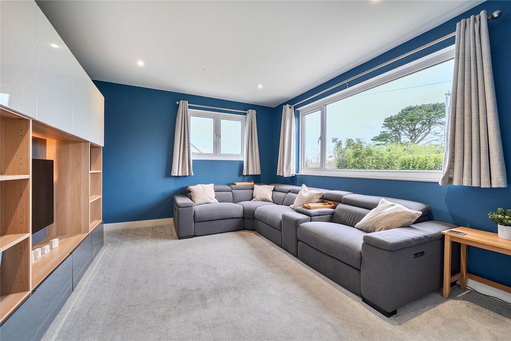 Additional image 9 of 5 bed bungalow for saleTregurthen Road, Camborne TR14