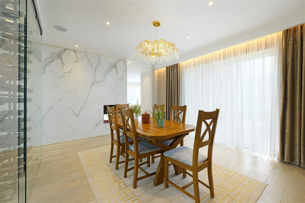 Additional image 11 of 6 bed detached house for saleFarnham House, Merton Lane, Canterbury CT4
