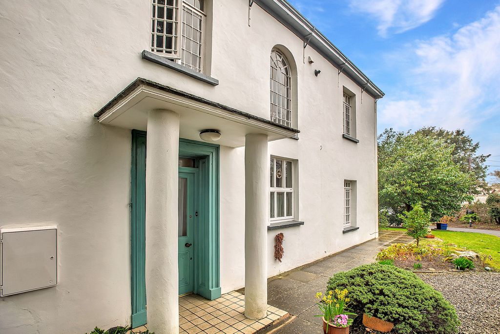 Additional image 2 of 1 bed flat for saleWood Close Gardens, Arnside LA5