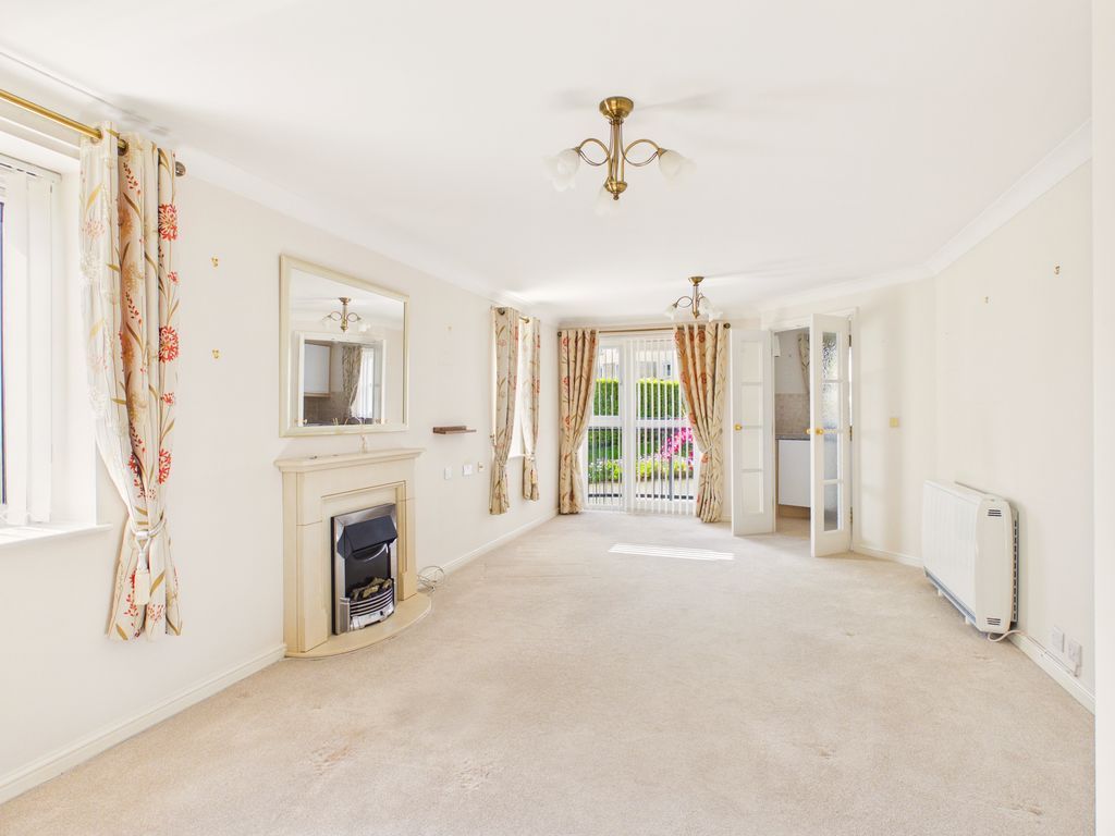 Additional image 4 of 1 bed flat for saleTrevithick Road, Camborne TR14
