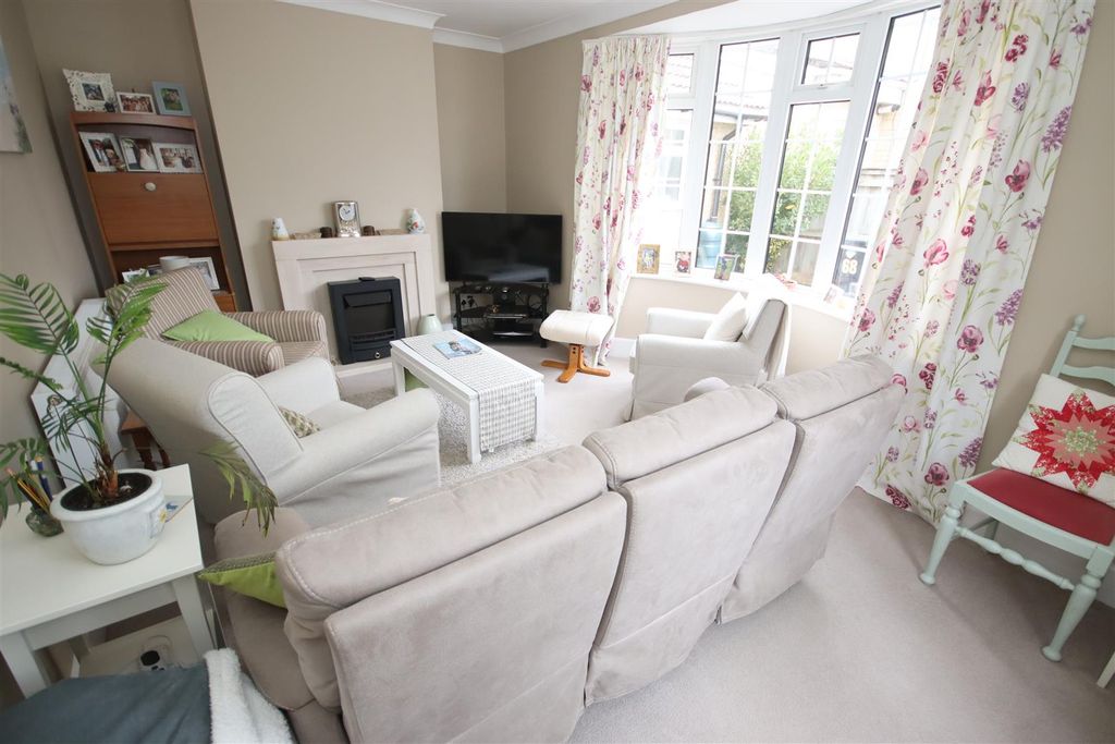 Additional image 5 of 6 bed detached house for saleGreenway Lane, Chippenham SN15