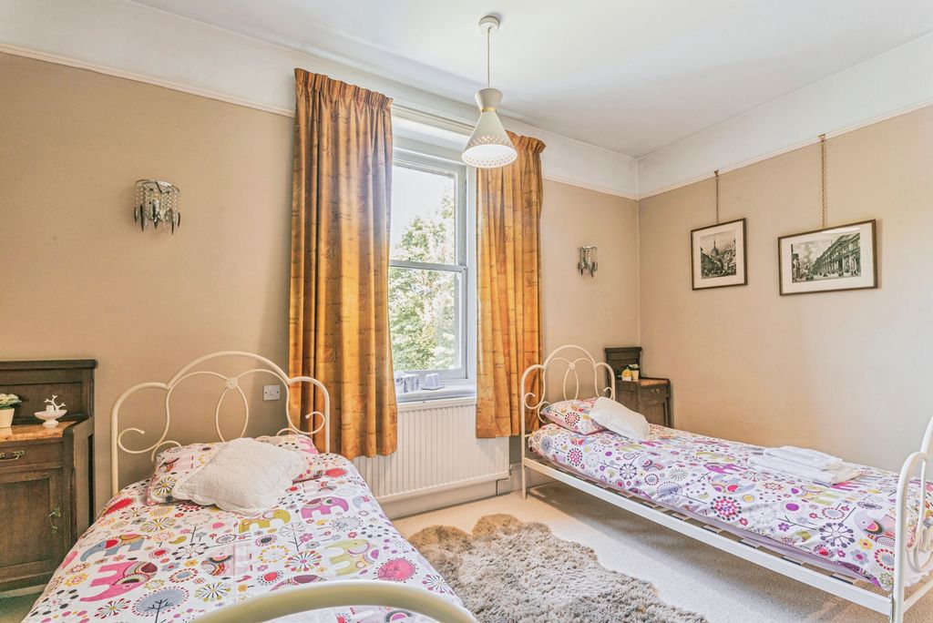 Additional image 17 of 4 bed detached house for saleBath Road, Chippenham SN15