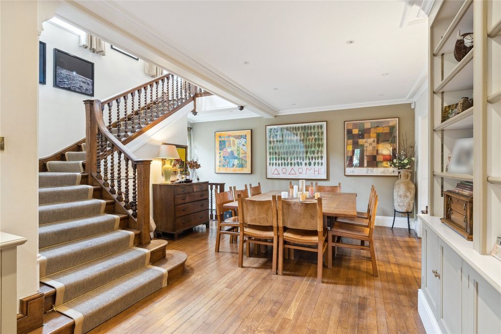 Additional image 4 of 6 bed detached house for saleBlackwell Hall Lane, Chesham, Buckinghamshire HP5