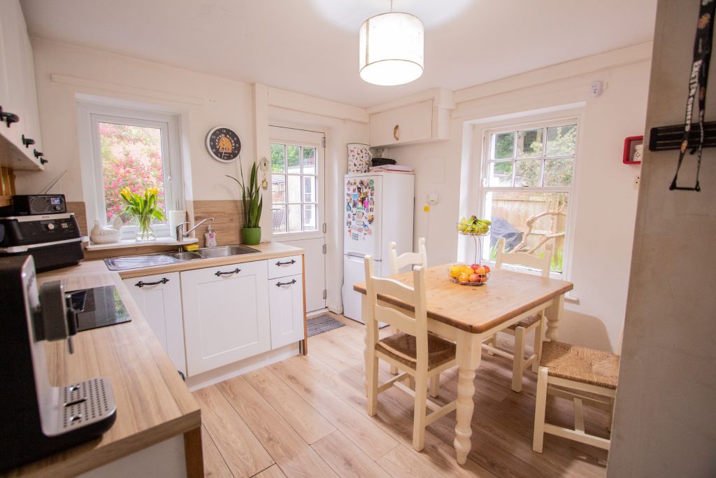 Additional image 2 of 3 bed flat for saleStella Maris, 37 Station Road, Budleigh Salterton EX9
