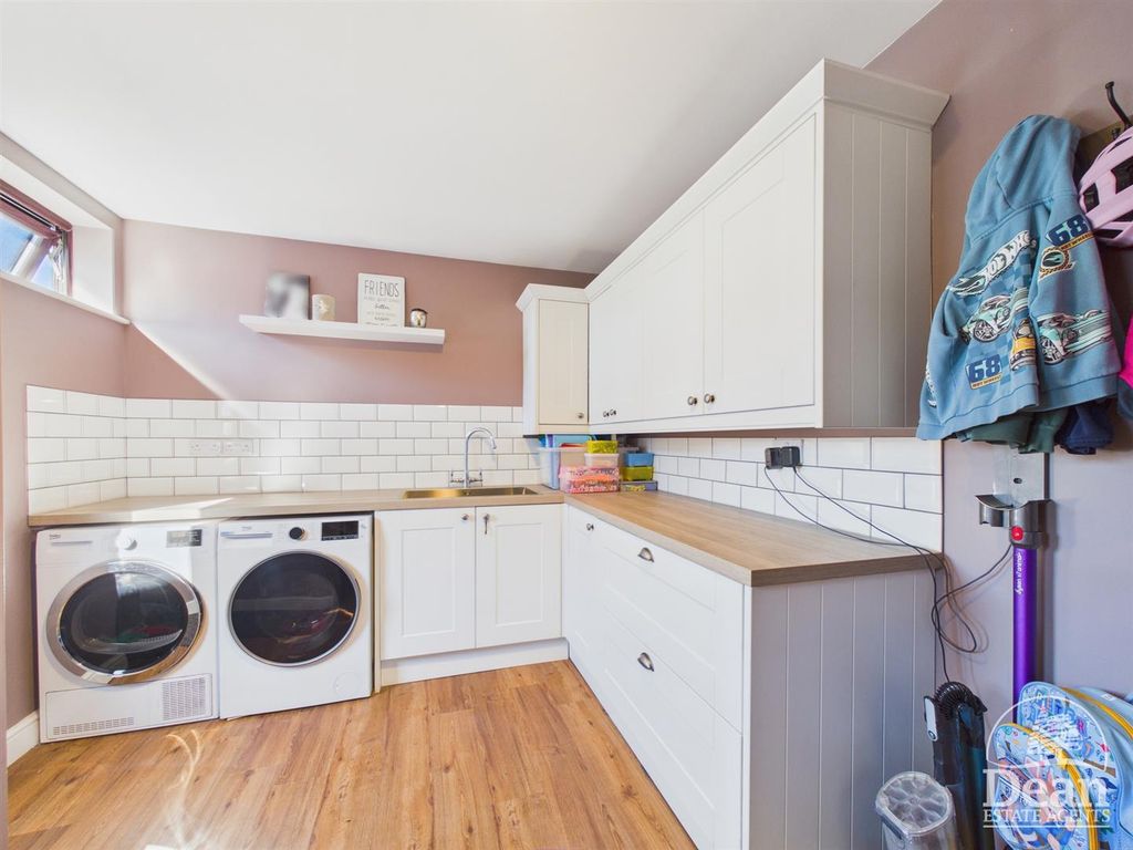 Additional image 10 of 3 bed semi-detached house for saleLittledean Hill Road, Cinderford GL14