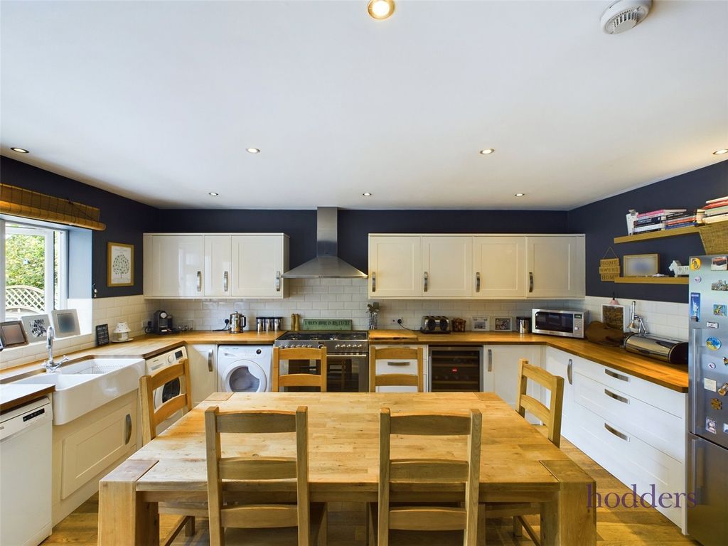 Additional image 24 of 6 bed detached house for saleFerndale Avenue, Chertsey, Surrey KT16