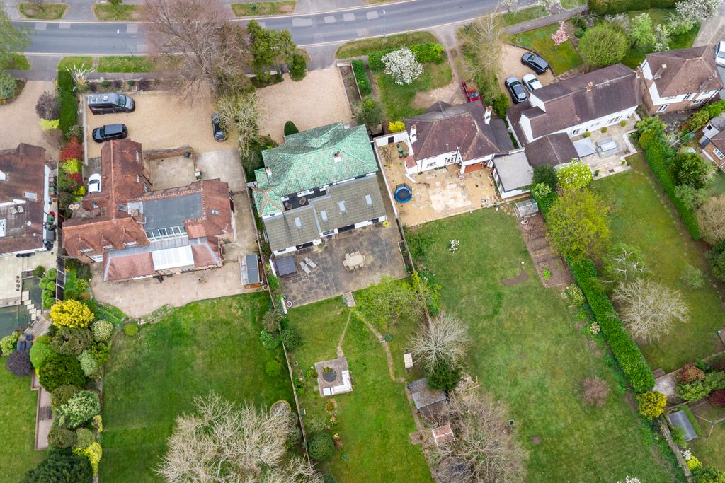Additional image 2 of 5 bed detached house for saleCarshalton, Surrey SM5