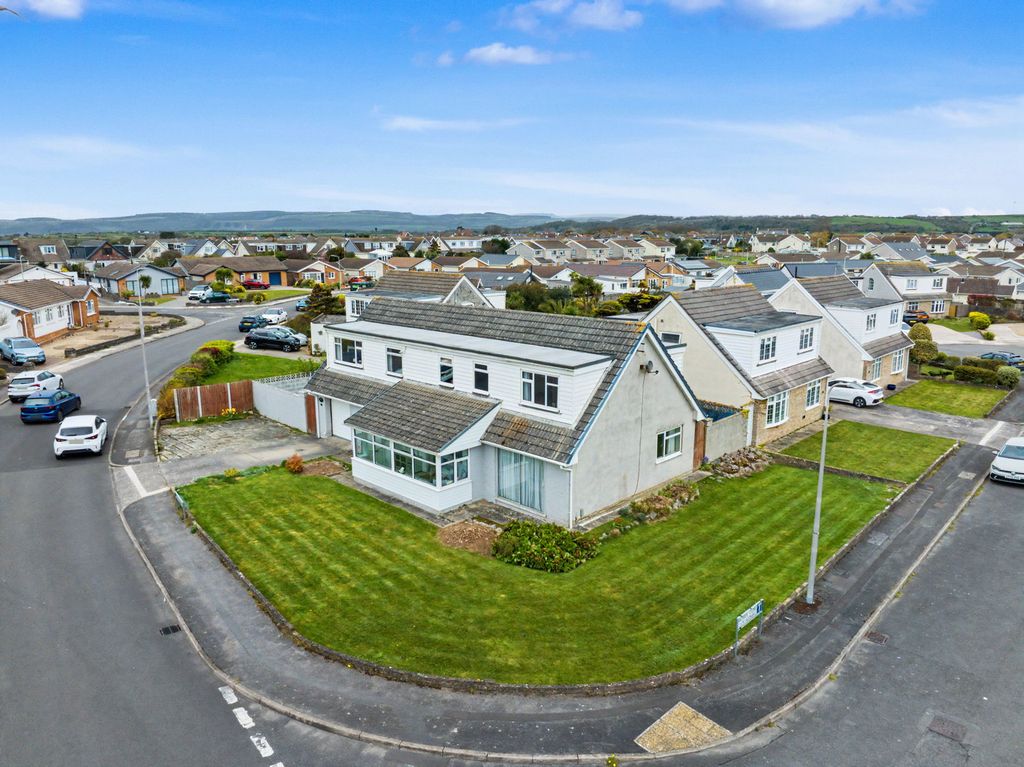 4 bed detached house for saleAnglesey Way, Nottage, Porthcawl CF36