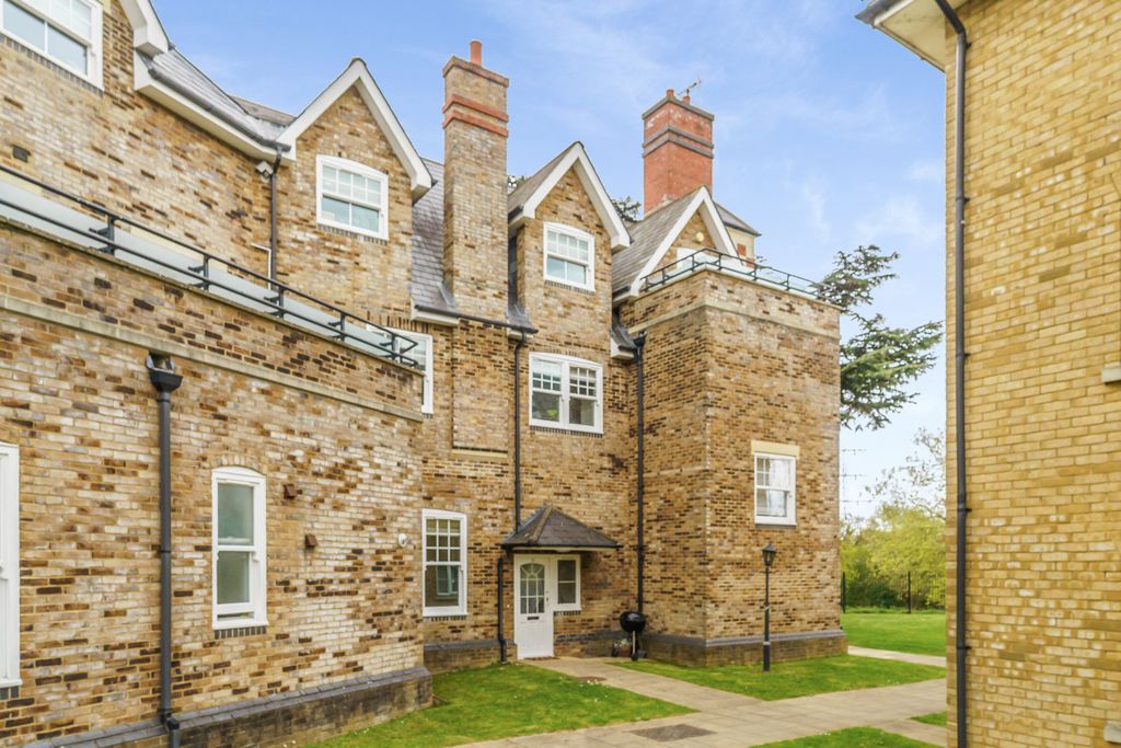 Additional image 28 of 2 bed flat for salePoulter Park, Bishopsford Road, Morden SM4