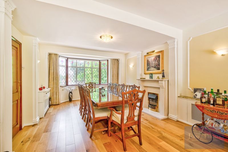 Additional image 13 of 6 bed detached house for saleLee Grove, Chigwell IG7