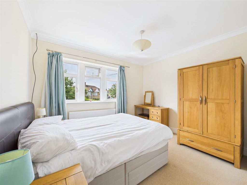 Additional image 14 of 4 bed detached house for salePlantation Road, Chippenham SN14