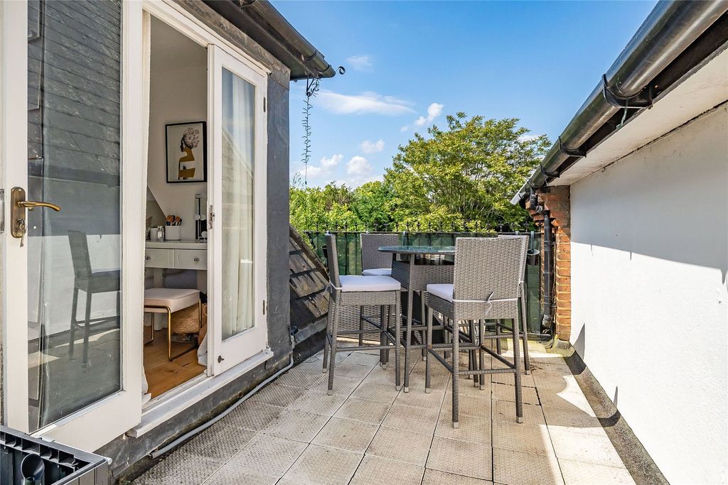 Additional image 19 of 2 bed flat for saleChevender, Prince Imperial Road, Chislehurst BR7