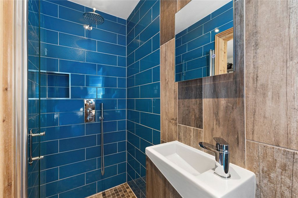 Additional image 8 of 4 bed semi-detached house for saleVictoria Road, Cirencester, Gloucestershire GL7