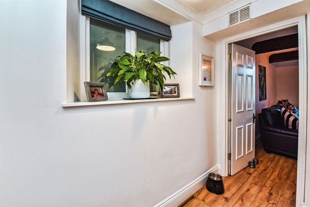 Additional image 16 of 1 bed flat for saleSt. Mary Street, Chippenham SN15