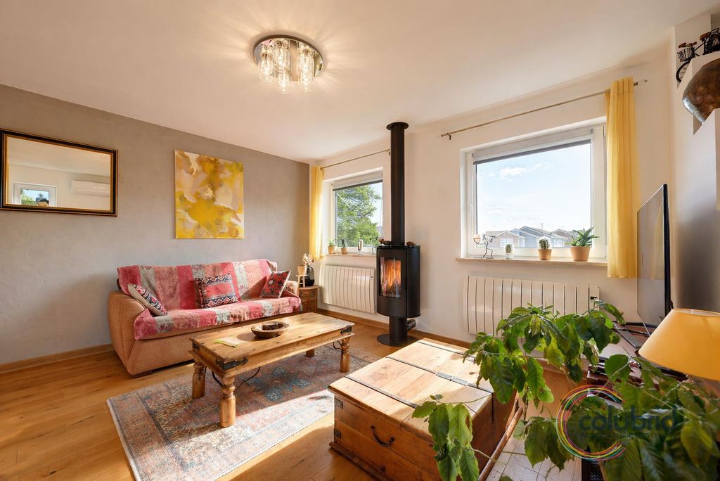 Additional image 2 of 1 bed flat for saleHilton Road, Canvey Island SS8