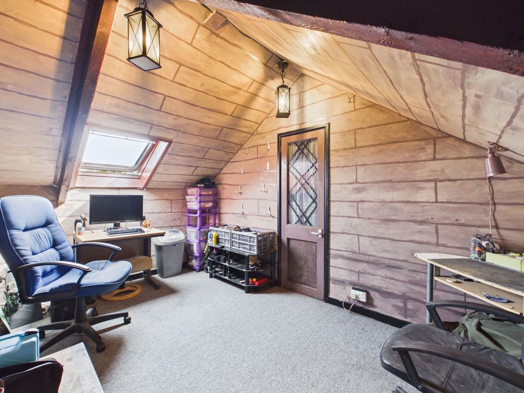 Additional image 15 of 4 bed semi-detached house for saleRoskear, Camborne TR14