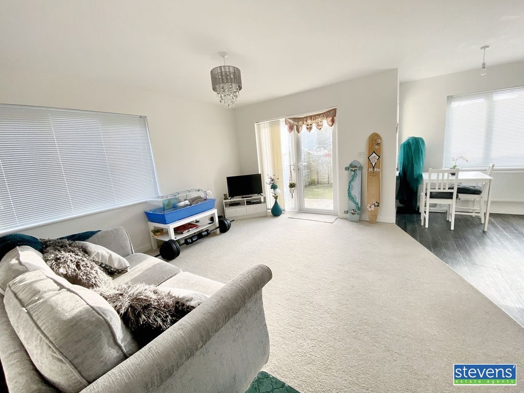 Additional image 6 of 1 bed flat for saleFore Street, North Tawton, Devon EX20
