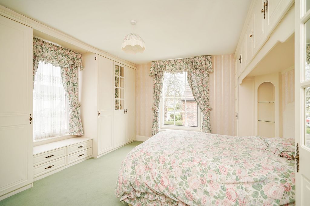 Additional image 19 of 5 bed detached house for saleStorrs Road, Chesterfield S40