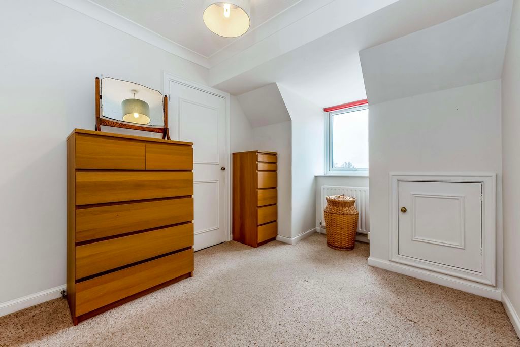 Additional image 14 of 2 bed flat for saleHenty Gardens, Chichester PO19