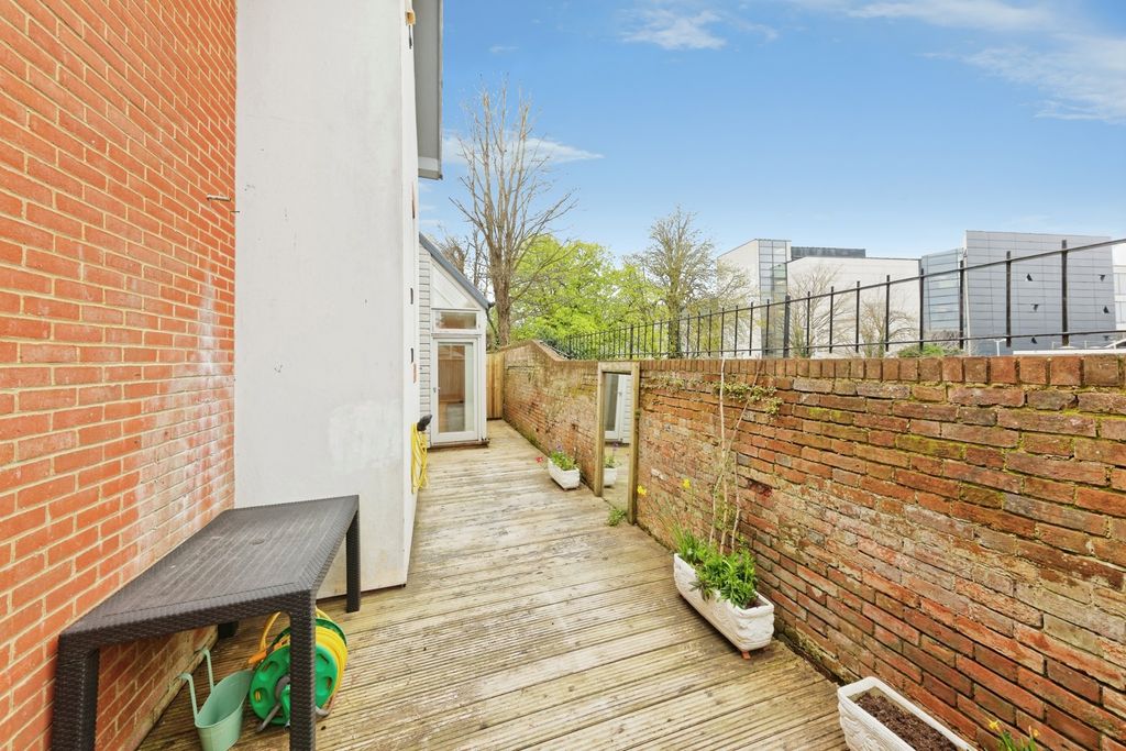 Additional image 18 of 3 bed flat for saleHolman Mews, Canterbury, Kent CT1