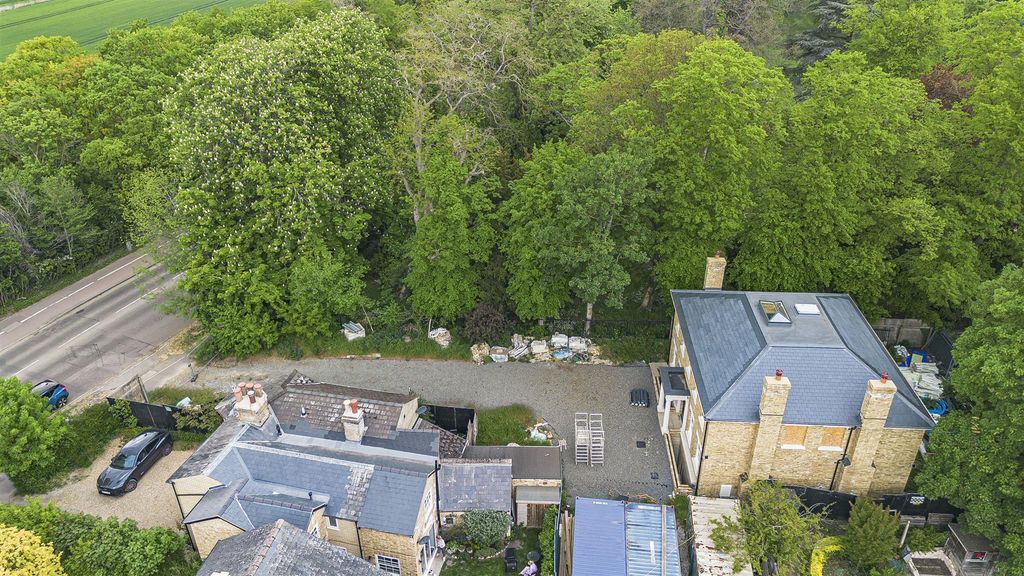 Additional image 23 of 4 bed detached house for saleTrumpington Road, Cambridge CB2