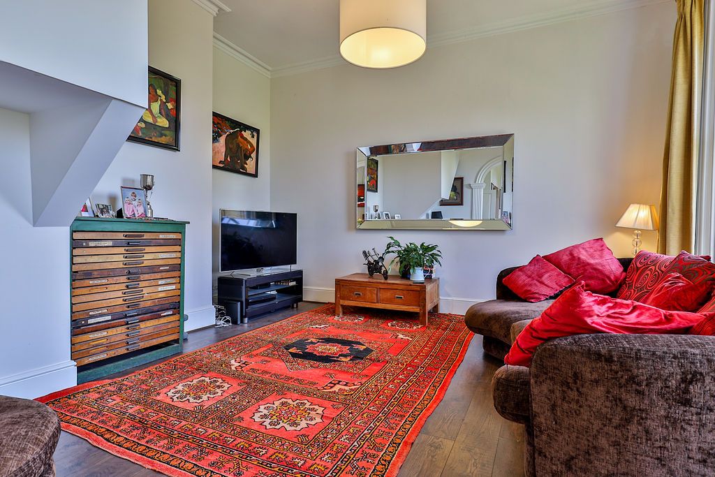 Additional image 4 of 3 bed flat for saleDragoon Way, Christchurch BH23
