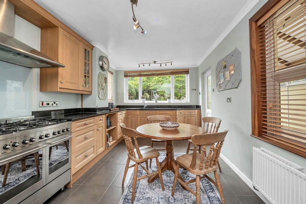Additional image 7 of 4 bed semi-detached house for saleKings Road, Bury St. Edmunds IP33