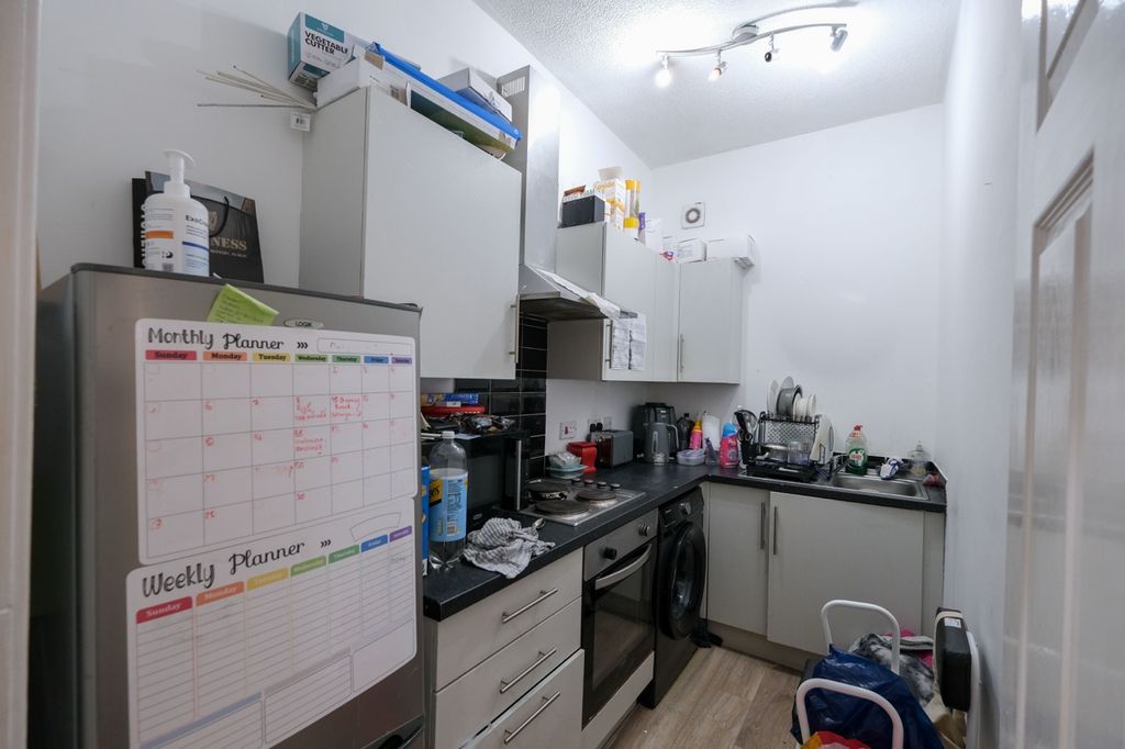 Additional image 6 of 1 bed flat for saleHamilton Street, Larkhall ML9