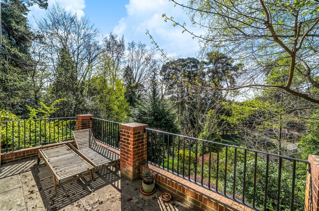 Additional image 3 of 5 bed detached house for saleCrawley Drive, Camberley, Surrey GU15