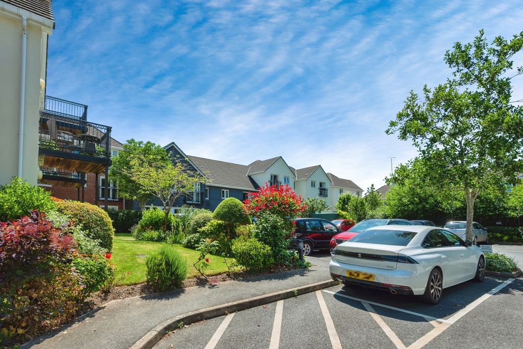 Additional image 15 of 2 bed flat for saleFair Park Road, Wadebridge, Cornwall PL27