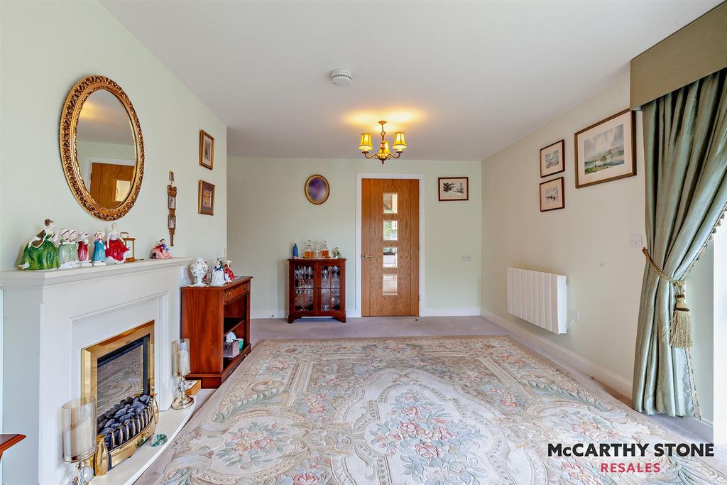 Additional image 5 of 2 bed flat for saleMiami House, Princes Road, Chelmsford CM2
