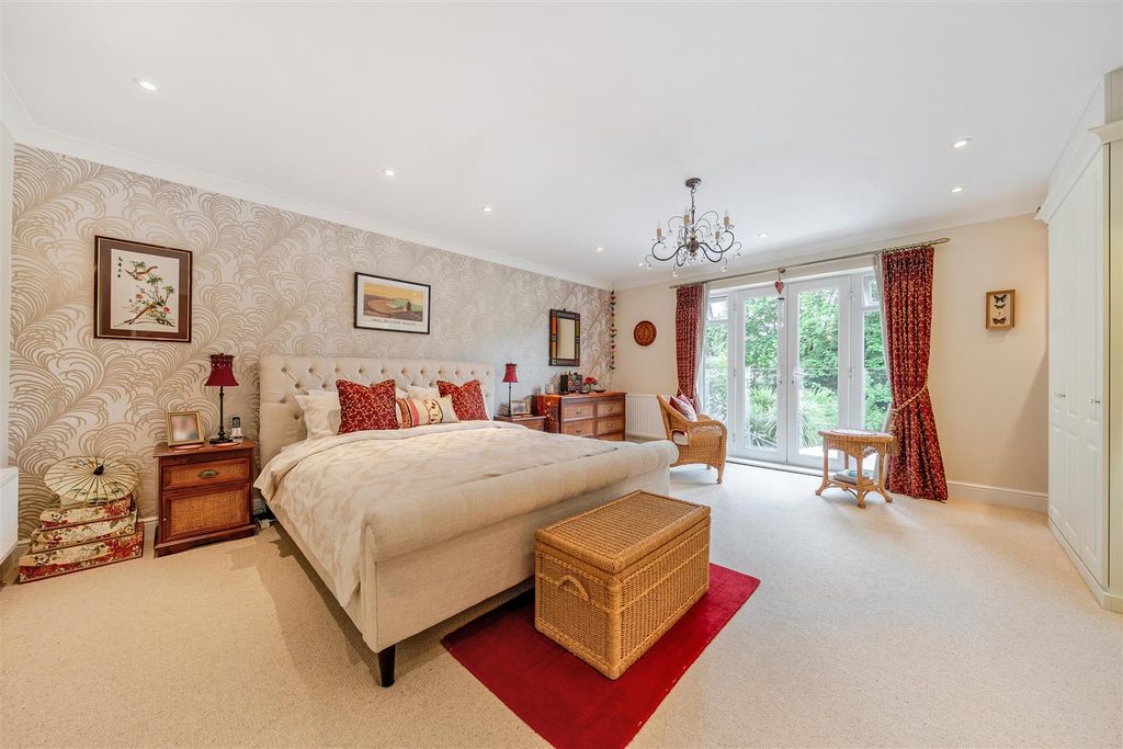 Additional image 19 of 6 bed detached house for saleCrawley Ridge, Camberley, Surrey GU15