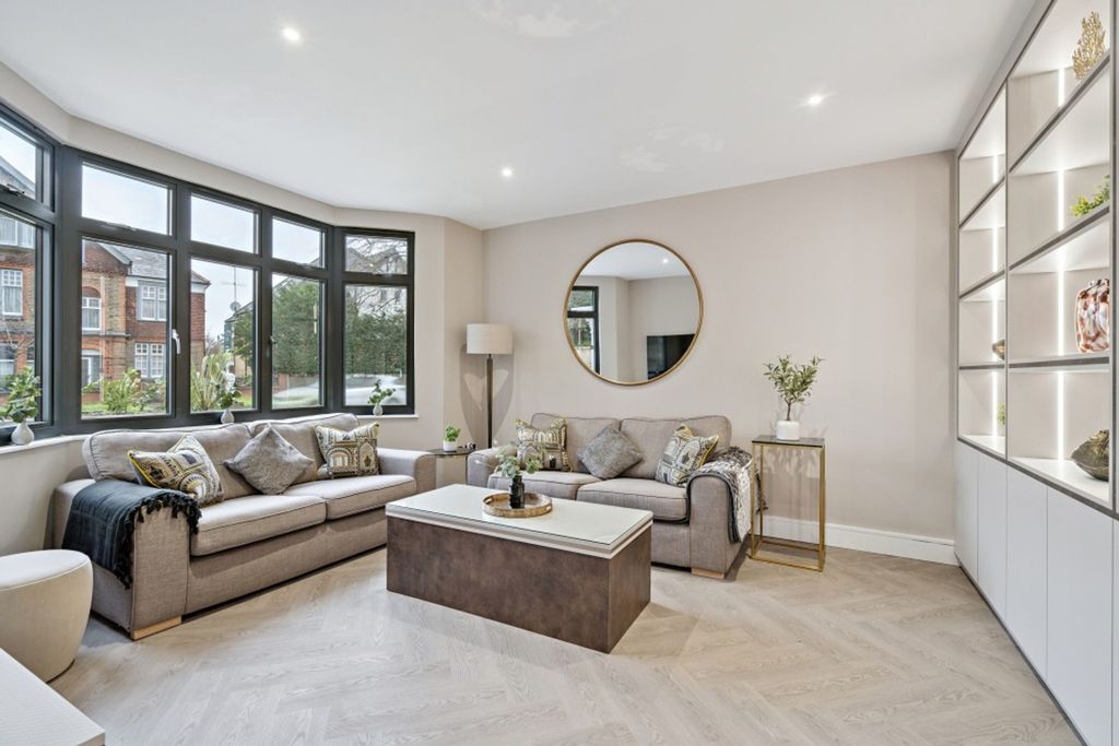 Additional image 9 of 5 bed detached house for saleAldenham Road, Bushey WD23