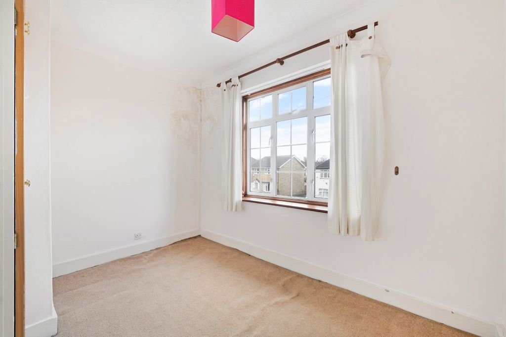 Additional image 14 of 6 bed semi-detached house for saleSalisbury Road, Carshalton SM5