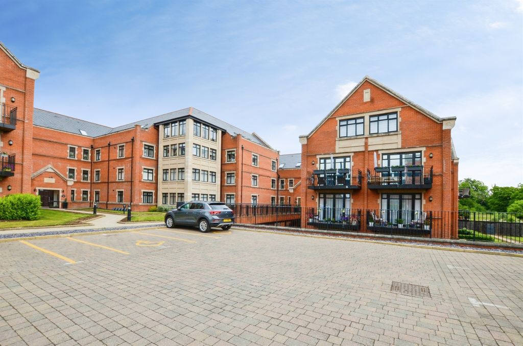 Additional image 23 of 3 bed penthouse for saleMarlborough Drive, Bushey WD23
