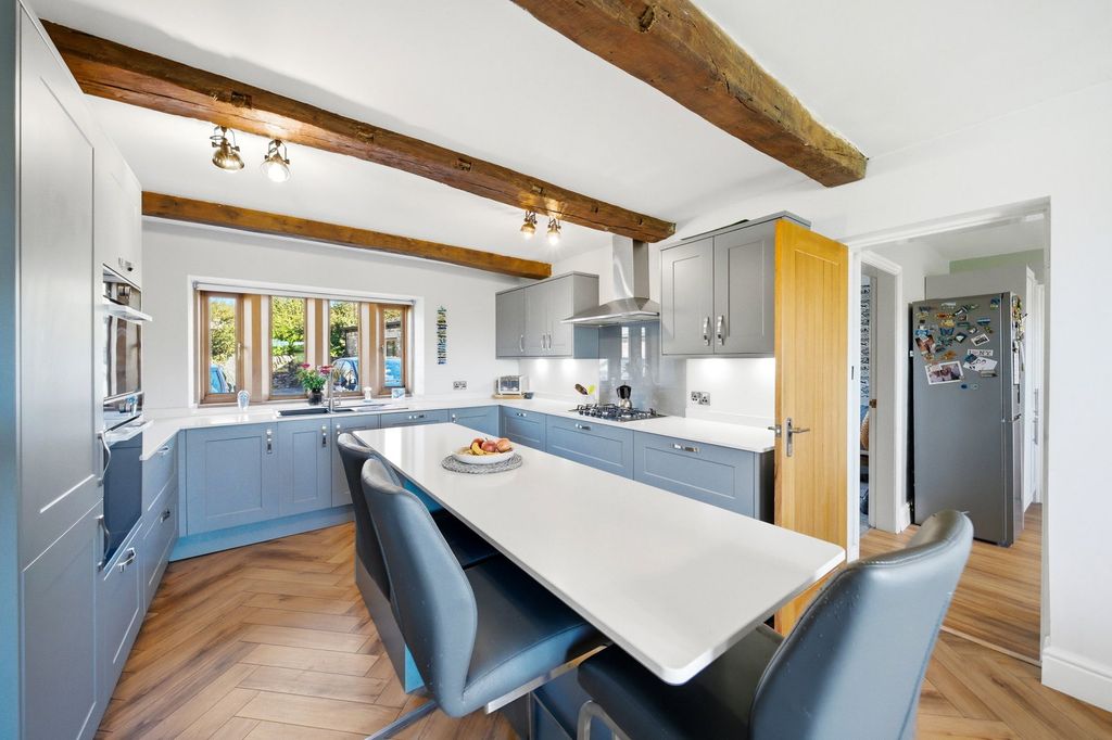 Additional image 7 of 4 bed barn conversion for saleGlen View Road, Burnley BB11
