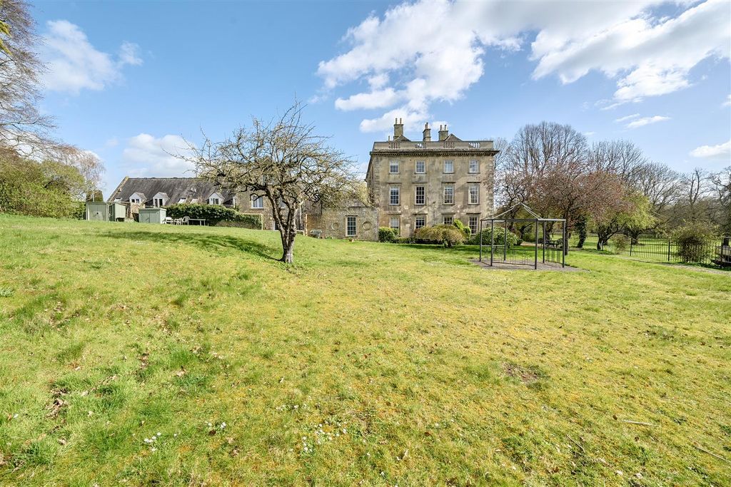 Additional image 15 of 2 bed flat for saleMonkton Park, Chippenham SN15