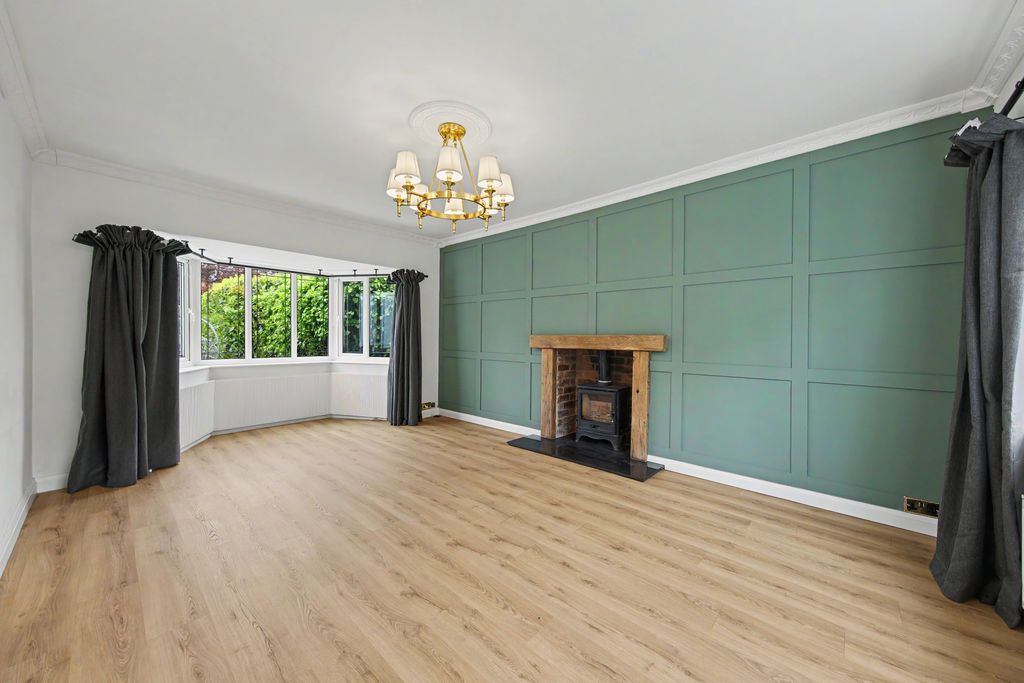 Additional image 2 of 4 bed detached house for saleWhitecotes Lane, Walton, Chesterfield S40