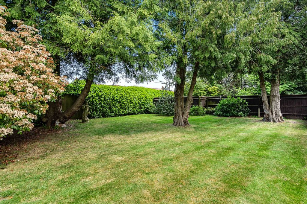 Additional image 3 of 3 bed detached house for saleHernes Oak, Chinnor, Oxfordshire OX39