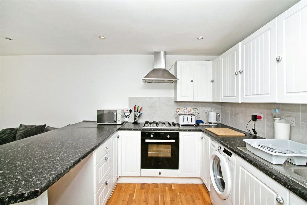 Additional image 11 of 9 bed semi-detached house for saleTehidy Road, Camborne, Cornwall TR14