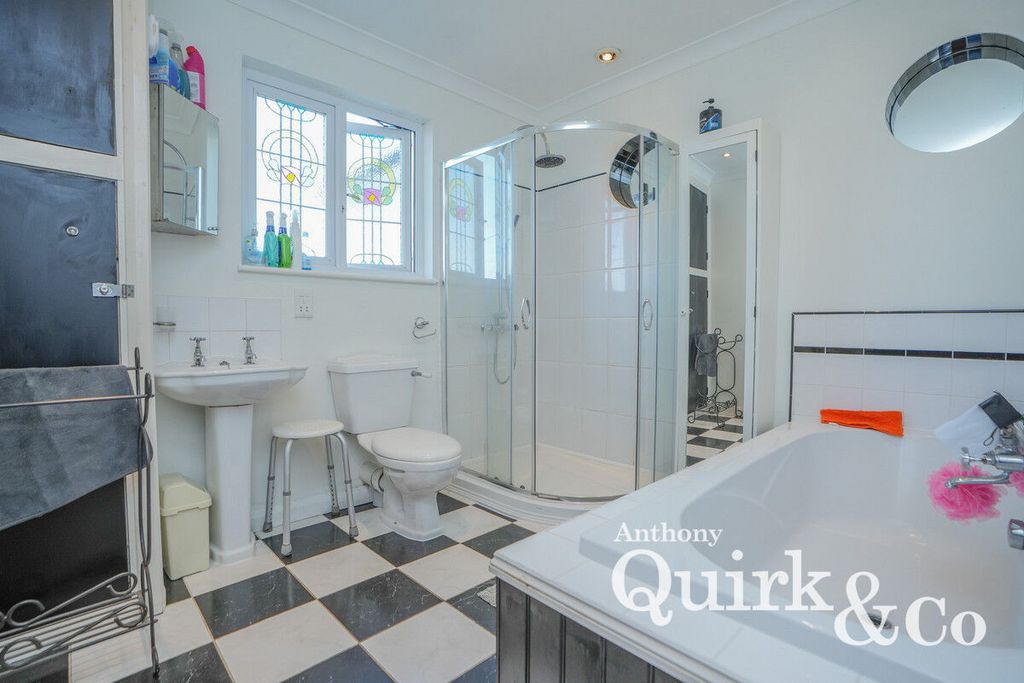 Additional image 20 of 7 bed detached house for saleLong Road, Canvey Island SS8