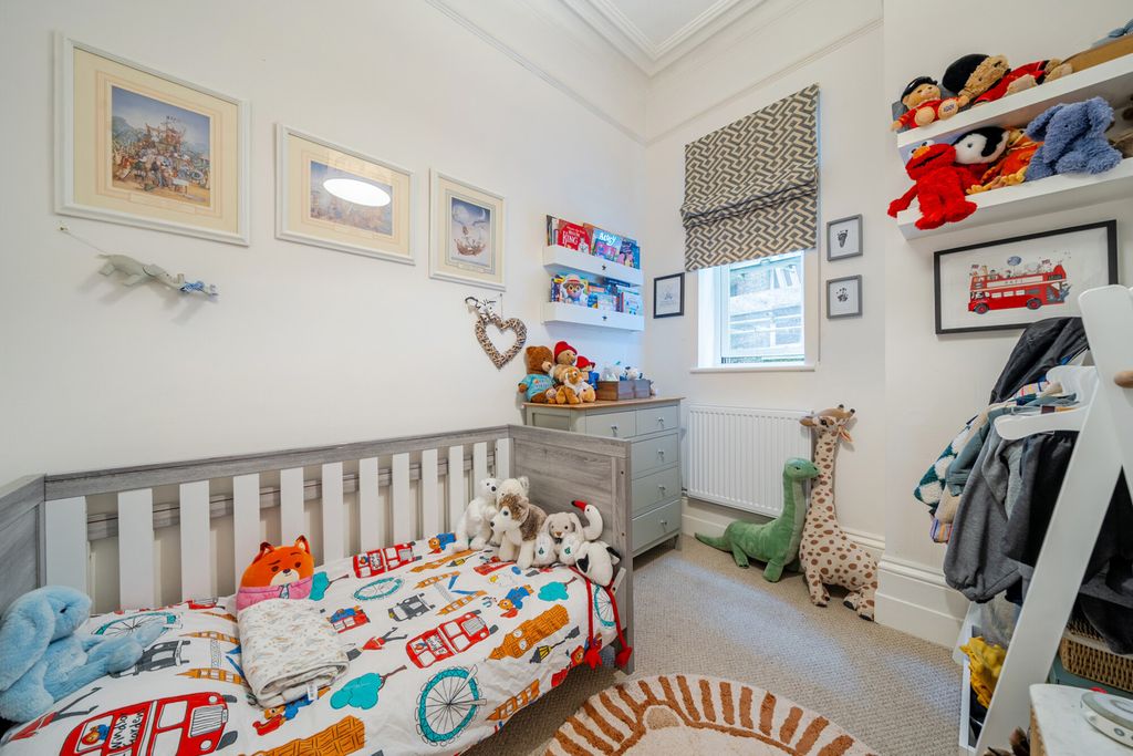 Additional image 12 of 4 bed flat for saleSusan Wood, Chislehurst BR7