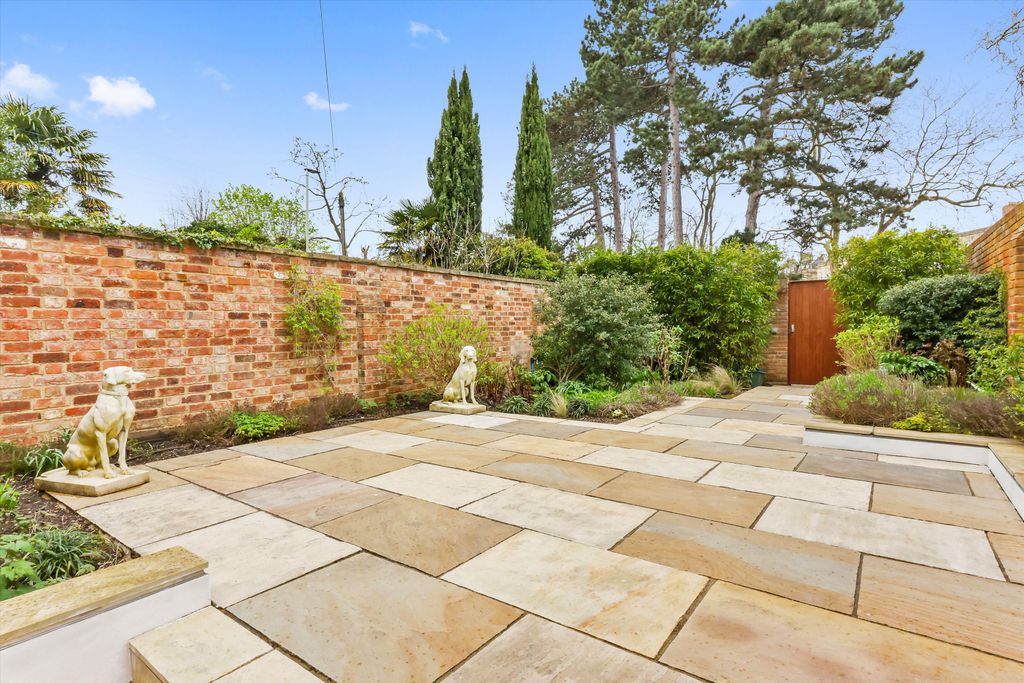 Additional image 17 of 5 bed terraced house for saleLypiatt Terrace, Cheltenham, Gloucestershire GL50