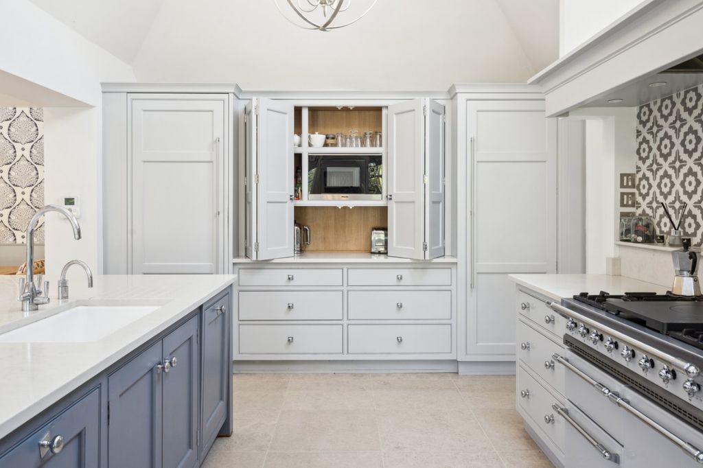 Additional image 6 of 7 bed country house for saleThree Households, Chalfont St. Giles, Buckinghamshire HP8